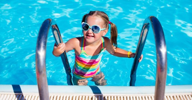 Gr. 1 & 2s Swim at Outdoor Pool